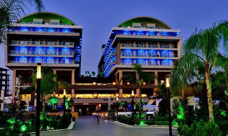 Adenya Hotel & Resort 